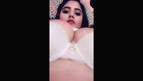 Insta Girl Showing Big Boobs